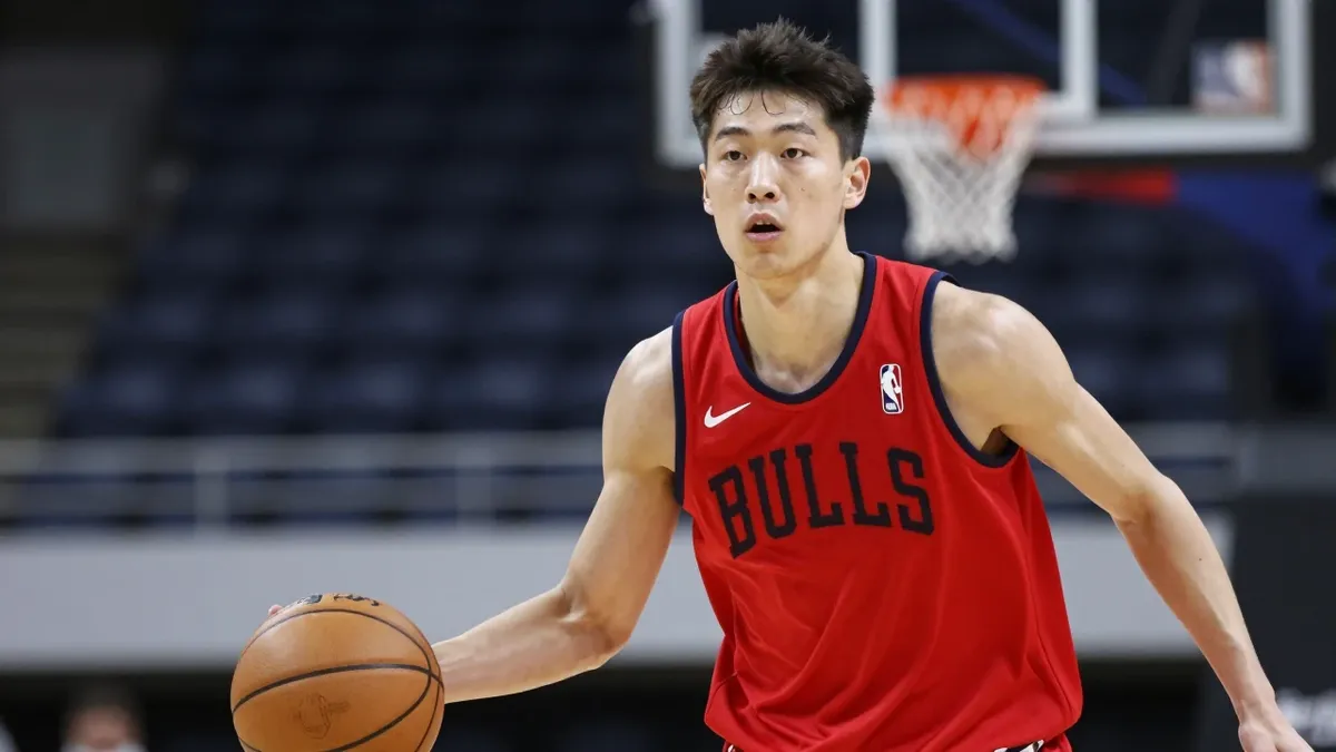 The Chicago Bulls are reportedly back in the mix for forward Jonathan Kuminga, joining the Lakers and Timberwolves as...