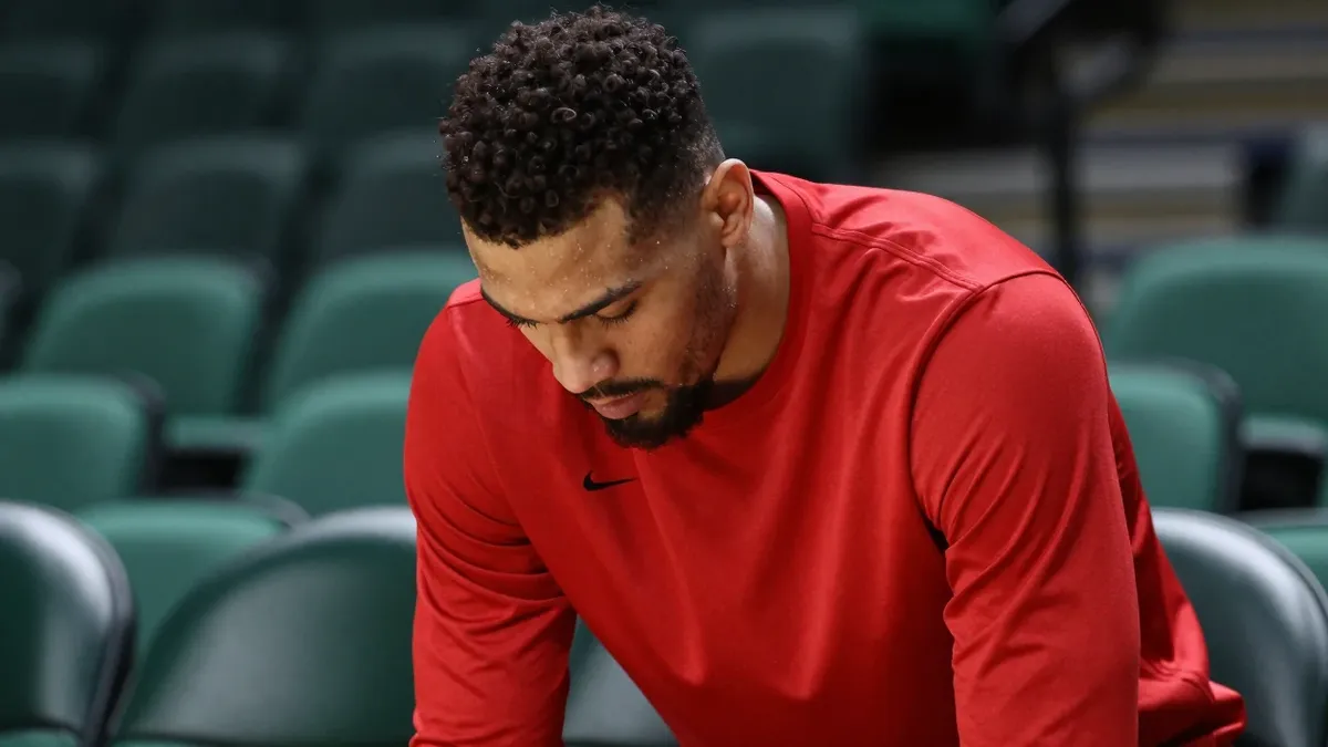 Analysis argues the Chicago Bulls should not pursue a roster flyer on Cam Whitmore