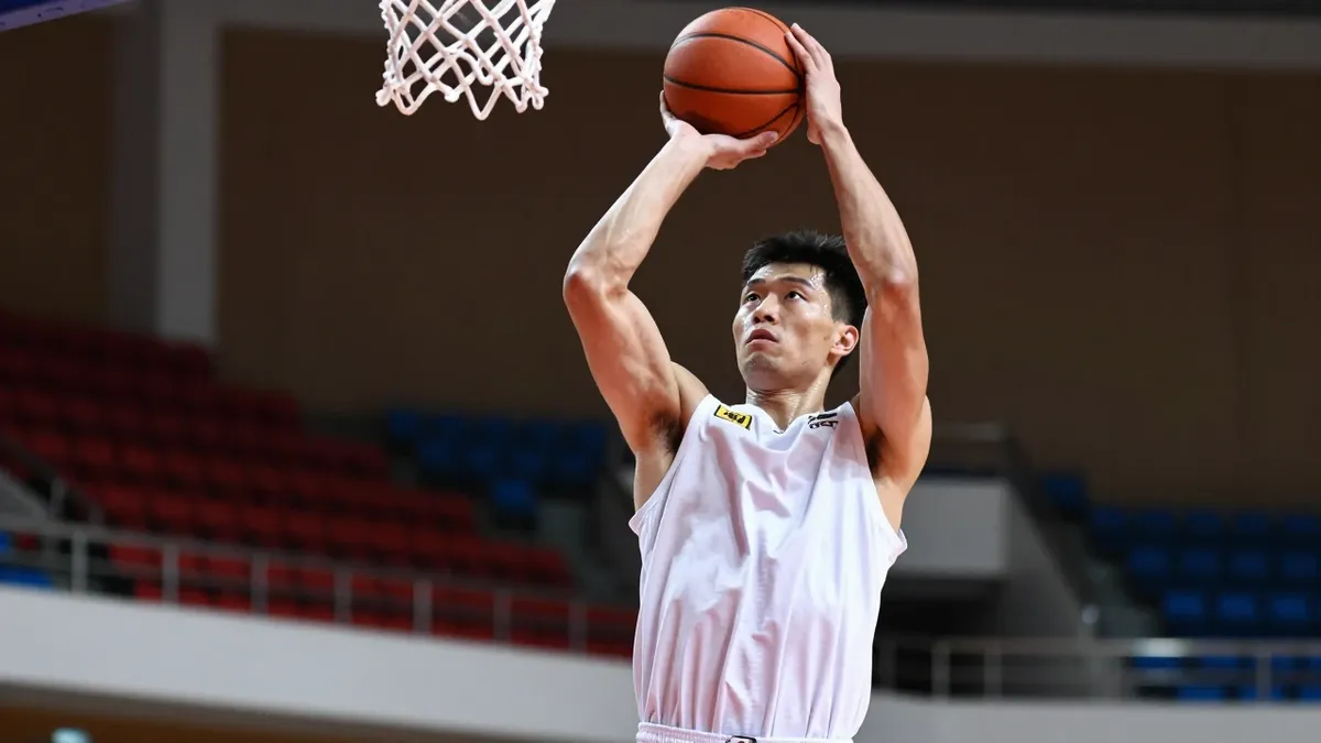 Chicago Bulls are linked with a trade for Cleveland Cavaliers sharpshooter Max Strus, who could provide much-needed...