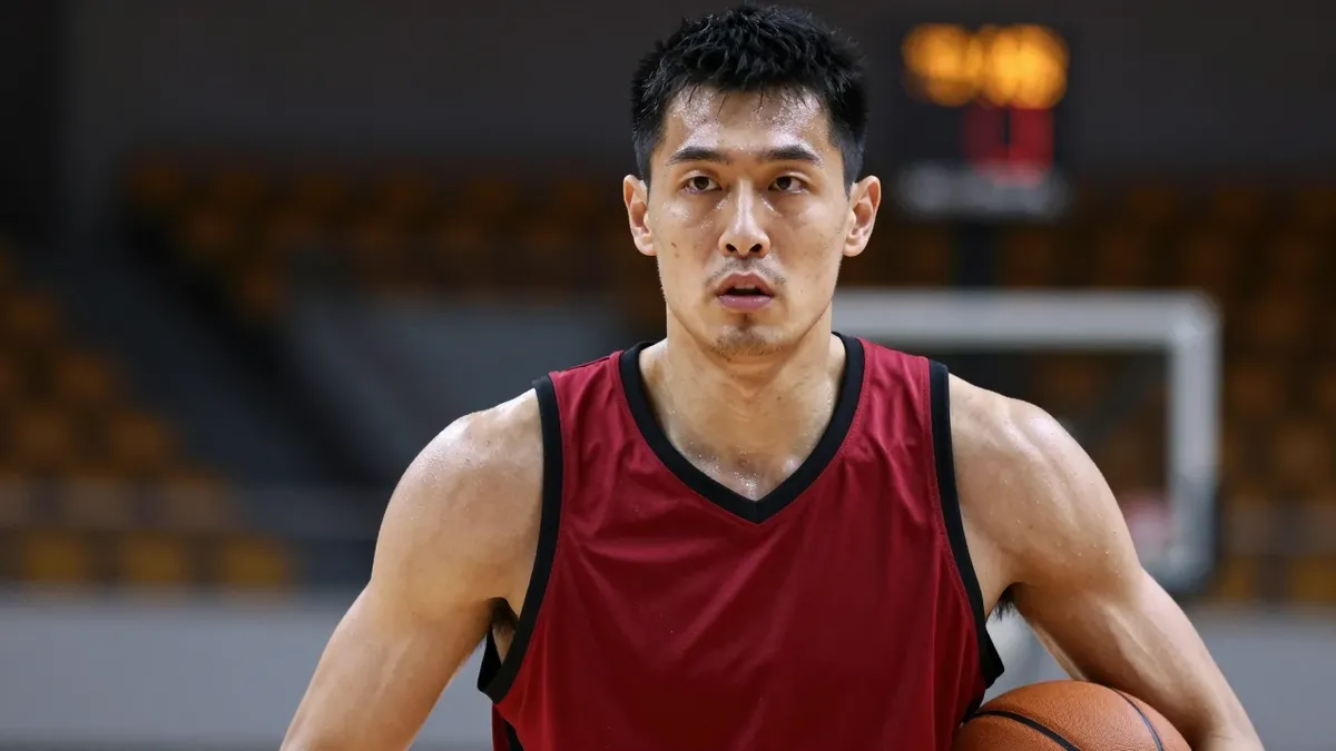 The Chicago Bulls need a versatile two-way player like Naji Marshall to turn their struggling roster around after a...