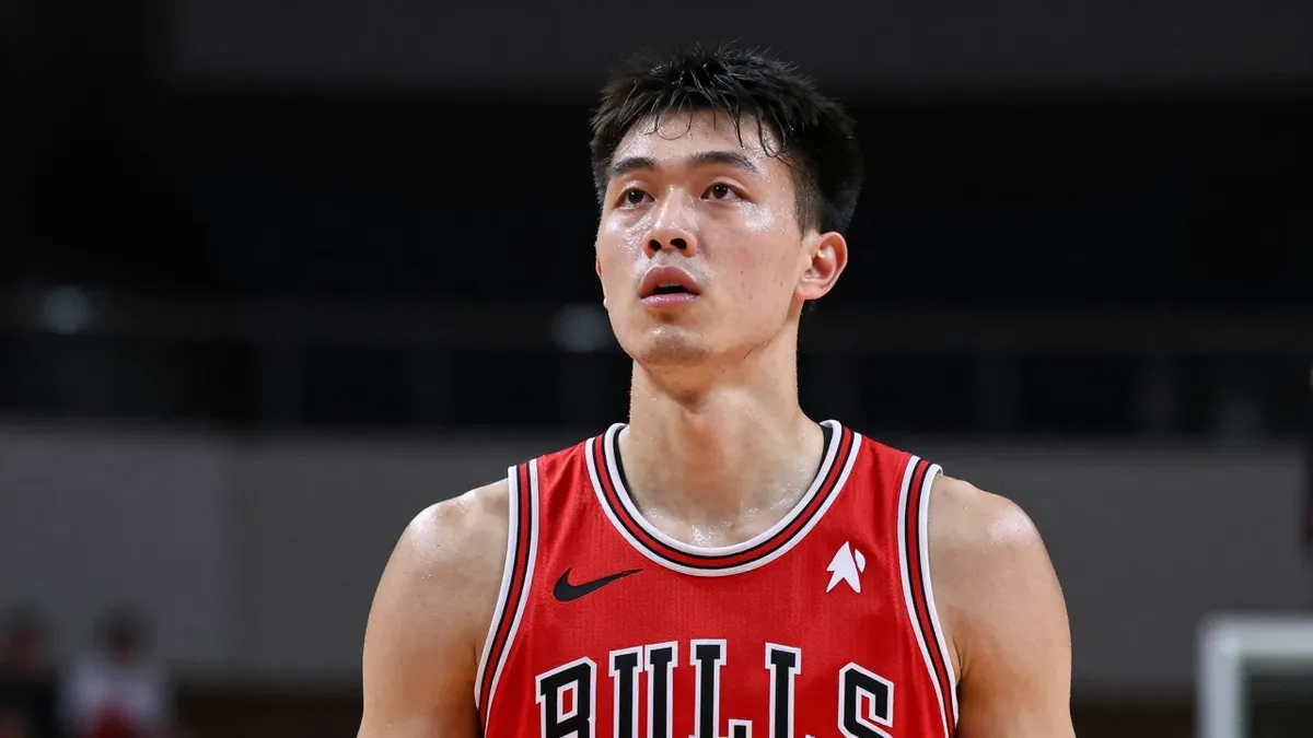 Examining the Chicago Bulls' underrated storylines for 2026-27, including Leonard Miller's development and Zach Collins'...